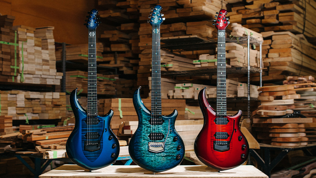 กีต้าร์ไฟฟ้า MUSIC MAN JOHN PETRUCCI MAJESTY