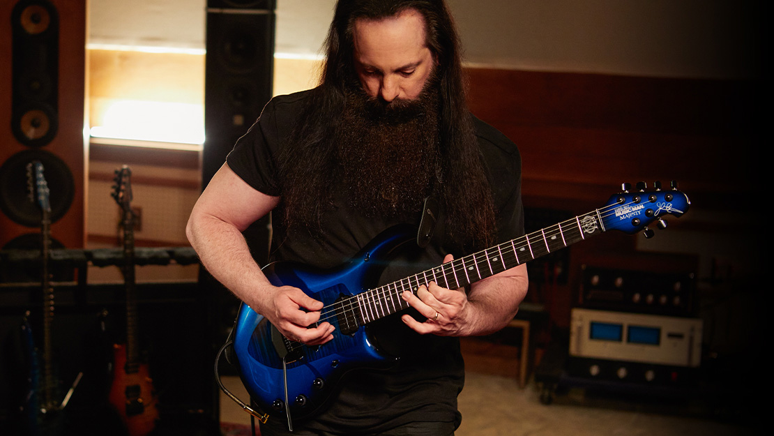 กีต้าร์ไฟฟ้า MUSIC MAN JOHN PETRUCCI MAJESTY