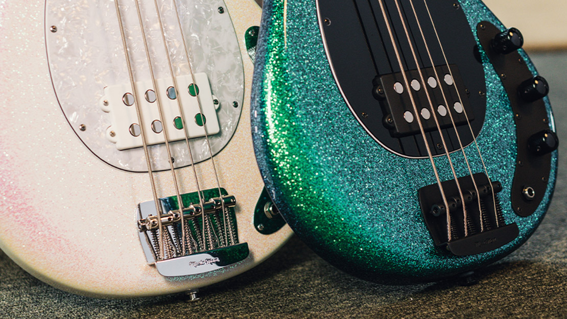 ベース MUSICMAN USA Stingray Music Man USA S.U.B. Series StingRay Satin Black 2003