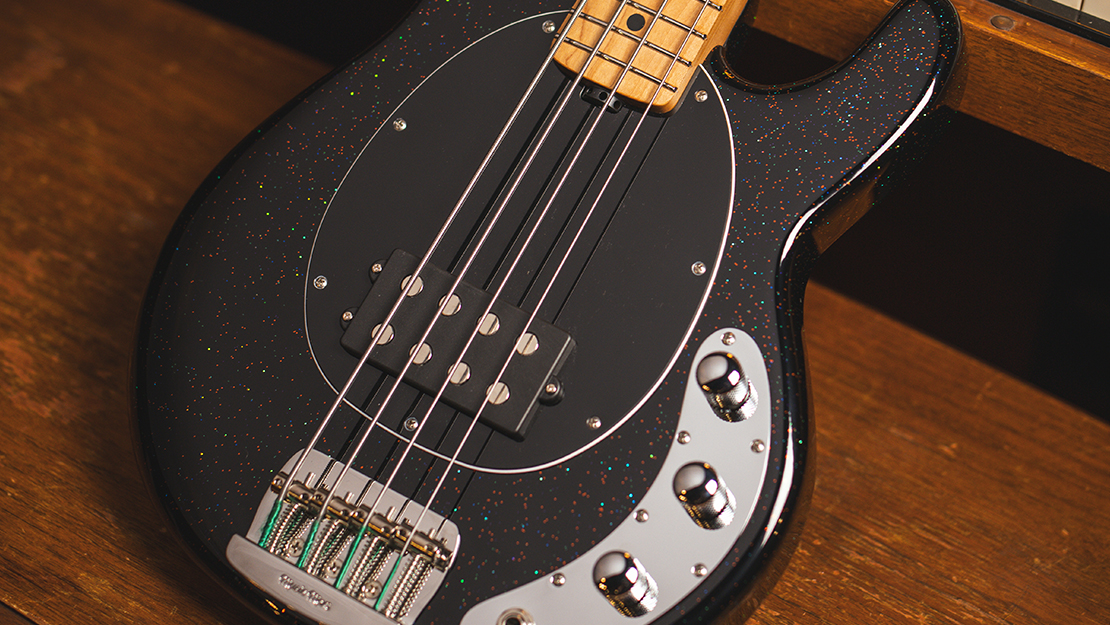 Short Scale StingRay Bass | Basses | Ernie Ball Music Man